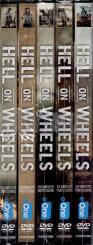 Hell On Wheels - Die komplette Serie (Bundle) (Alle 5 Staffeln / 17 DVD / Alle 57 Folgen) (2325 Min. Film & 463 Min. Bonus = Kpl. 2788 Min. !!) 